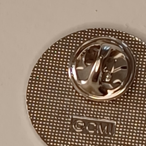 Three original Ground Zero pins - Picture 4 of 9